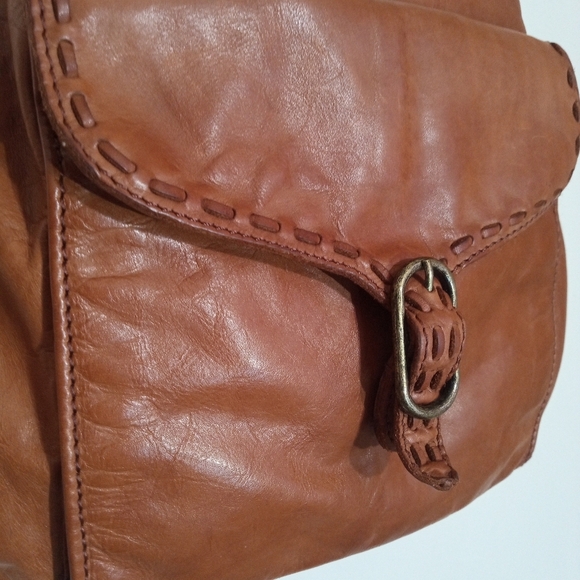 Genuine Artisan Hand Crafted Brown Leather Hobo Bag With Leather Stitch Detail - Picture 3 of 14